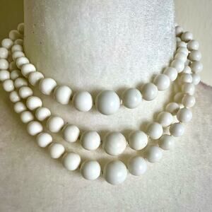 Vintage Triple Strand Graduating White Beaded Choker Necklace